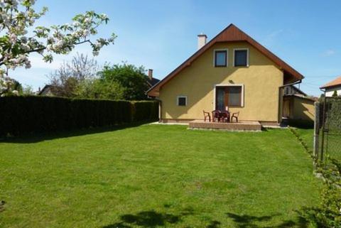 Vila Apartman Foldes Tibor Veľký Meder Exteriér fotografie