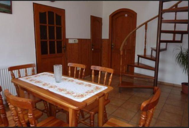 Vila Apartman Foldes Tibor Veľký Meder Exteriér fotografie